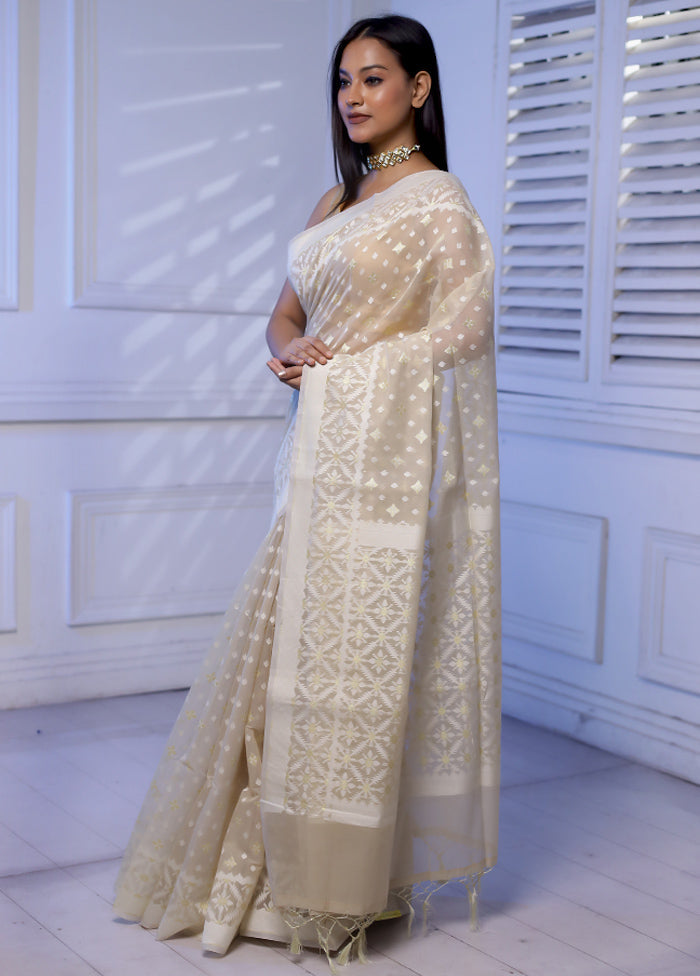 Cream Kora Silk Saree With Blouse Piece