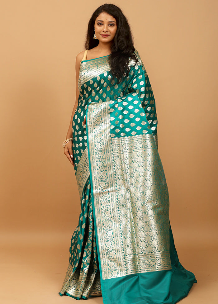 Green Banarasi Silk Saree With Blouse Piece