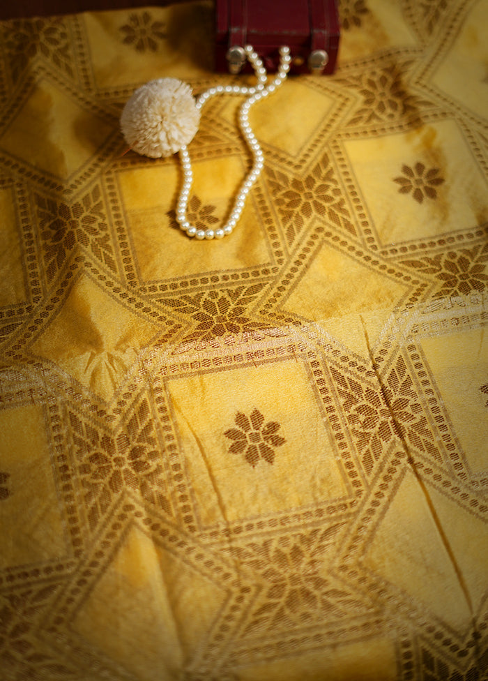 Cream Tussar Silk Saree With Blouse Piece - Indian Silk House Agencies