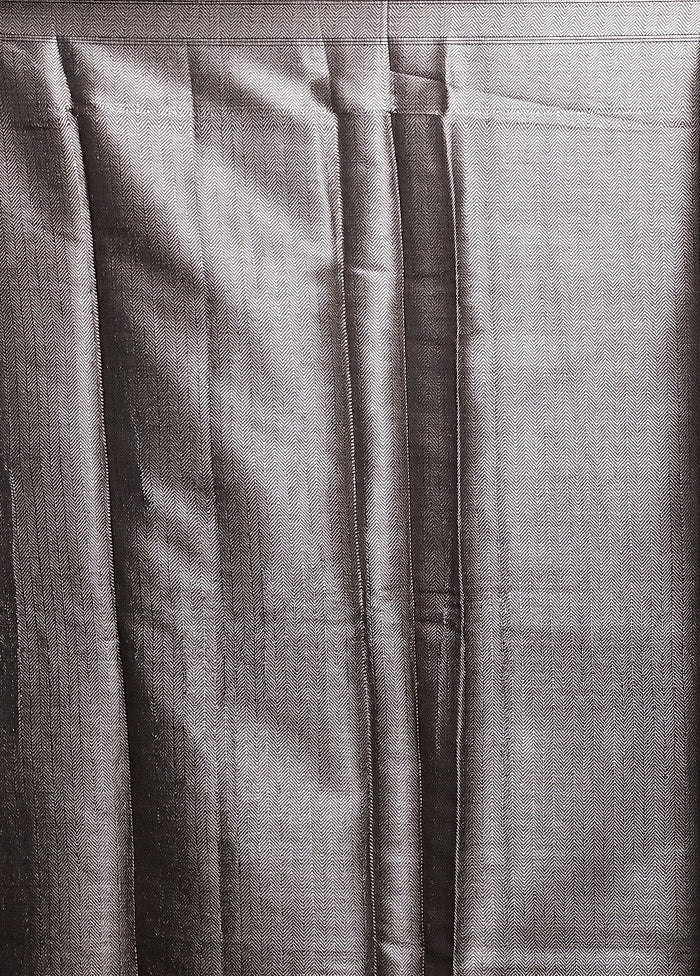 Red Dupion Silk Saree With Blouse Piece