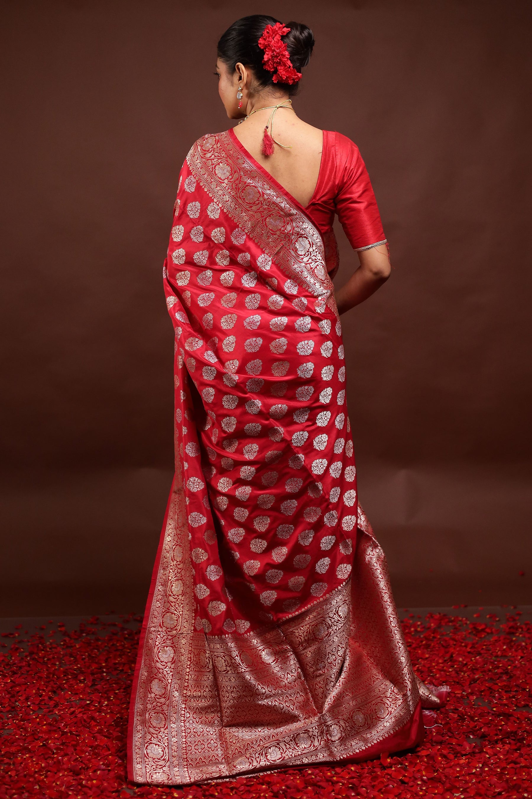 Red Handloom Uppada Pure Silk Saree With Blouse Piece