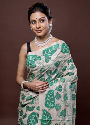 Cream Kantha Stitch Pure Silk Saree With Blouse Piece - Indian Silk House Agencies