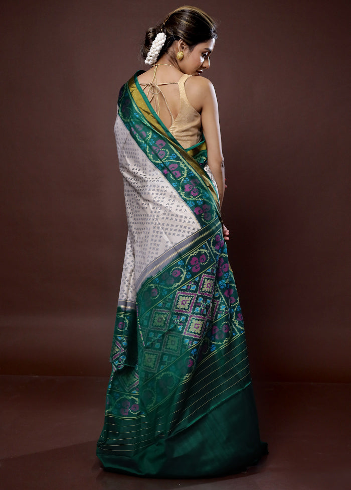 Cream Pochampally Pure Silk Saree With Blouse Piece - Indian Silk House Agencies