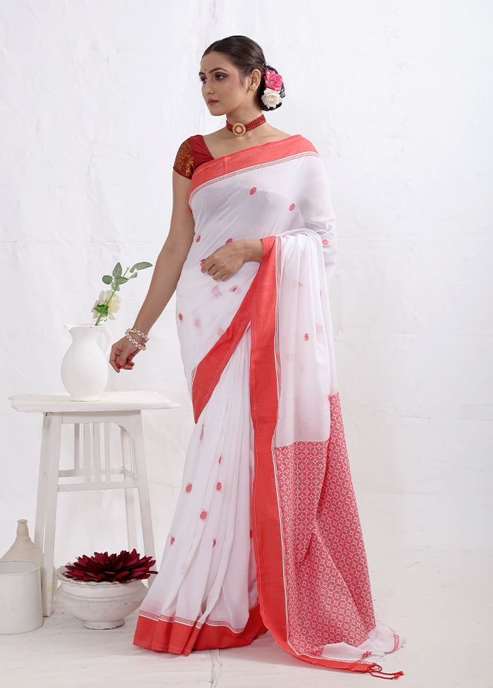 White Matka Silk Saree With Blouse Piece - Indian Silk House Agencies