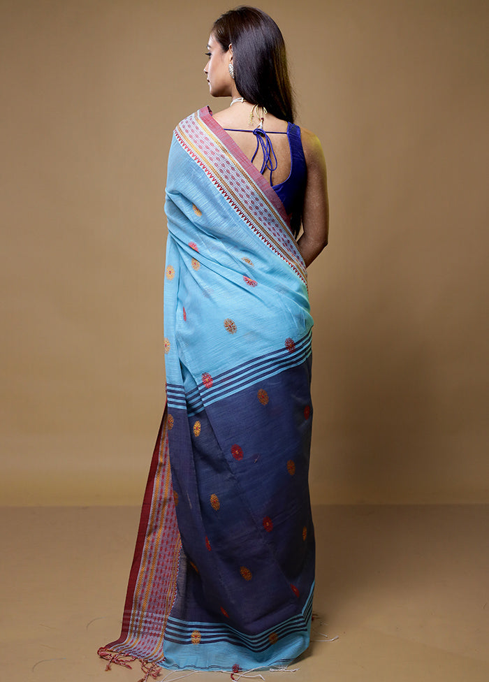 Blue Matka Silk Saree With Blouse Piece