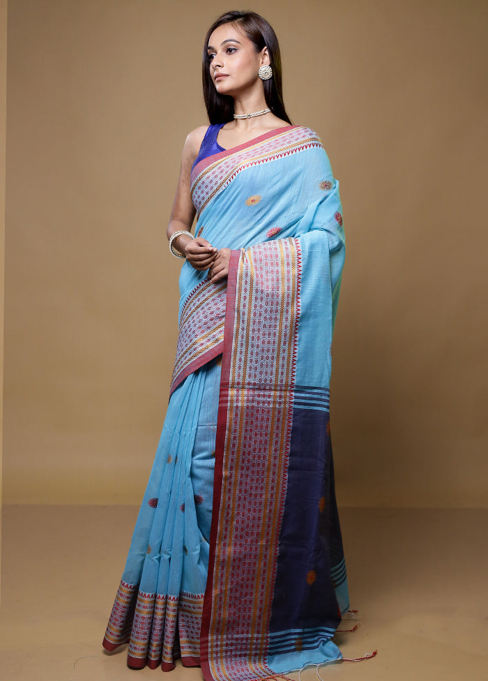 Blue Matka Silk Saree With Blouse Piece