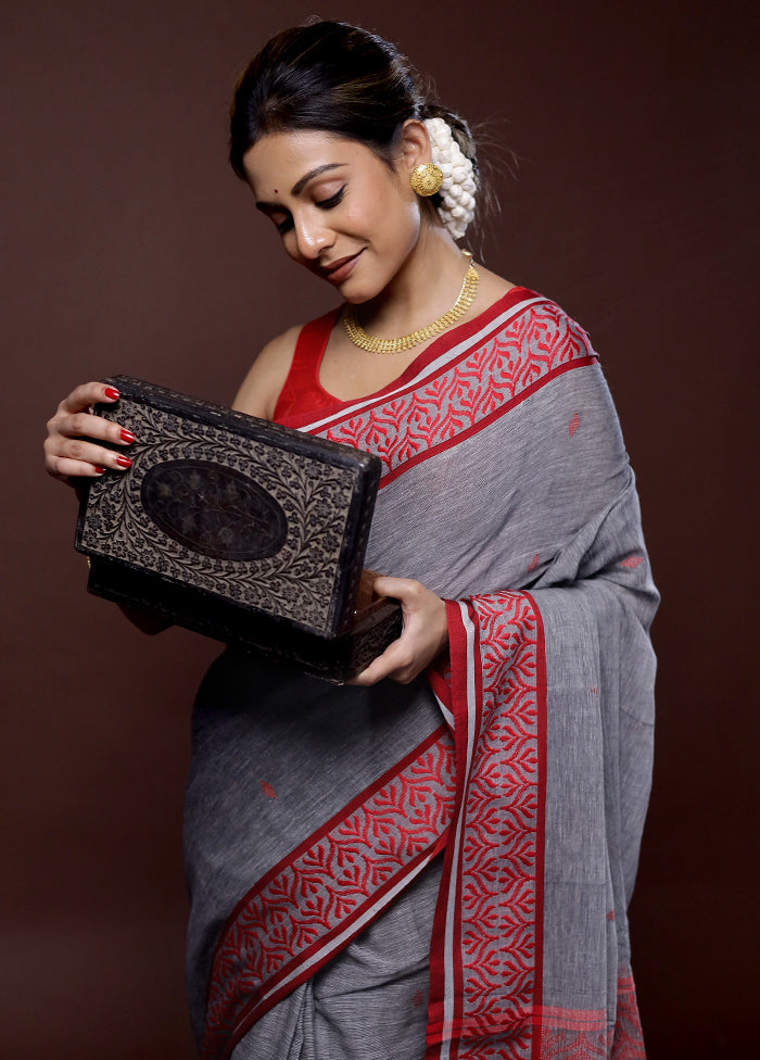 Grey Matka Silk Saree With Blouse Piece - Indian Silk House Agencies