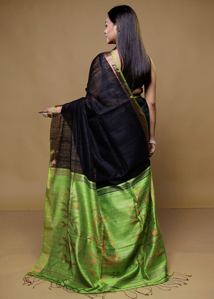 Black Matka Silk Saree With Blouse Piece