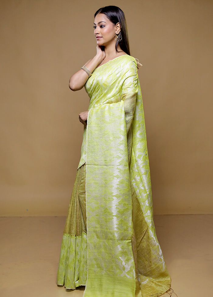 Yellow Handloom Matka Pure Silk Saree With Blouse Piece