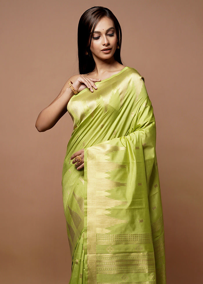 Green Dupion Silk Saree With Blouse Piece