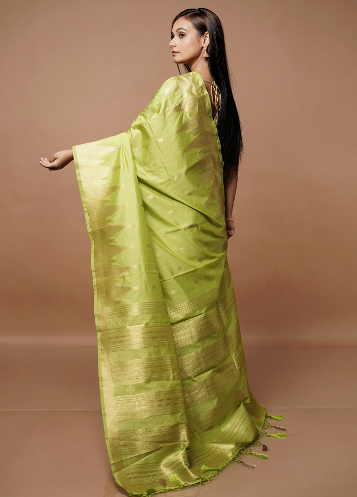 Green Dupion Silk Saree With Blouse Piece