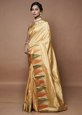 Cream Handloom Kanjivaram Pure Silk Saree With Blouse Piece