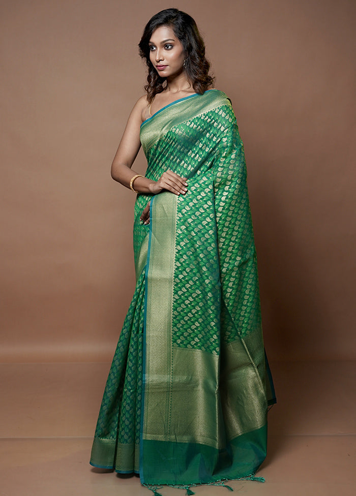 Green Kora Silk Saree With Blouse Piece