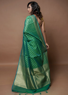 Green Kora Silk Saree With Blouse Piece