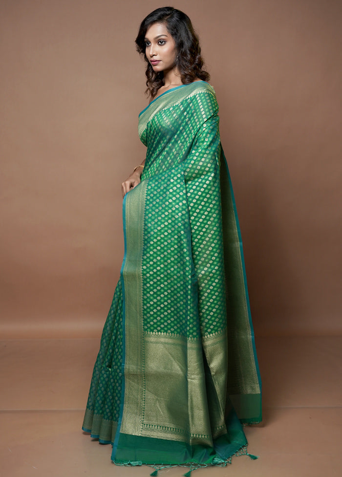 Green Kora Silk Saree With Blouse Piece