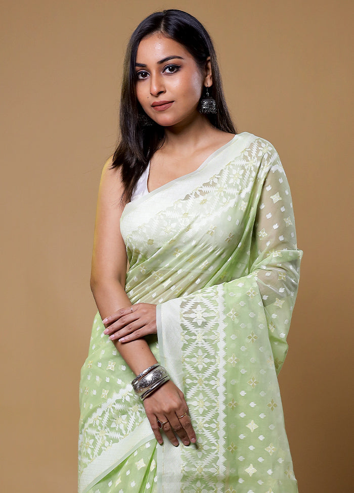 Green Pure Cotton Saree With Blouse Piece