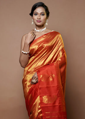 Red Handloom Kanchipuram Pure Silk Saree With Blouse Piece