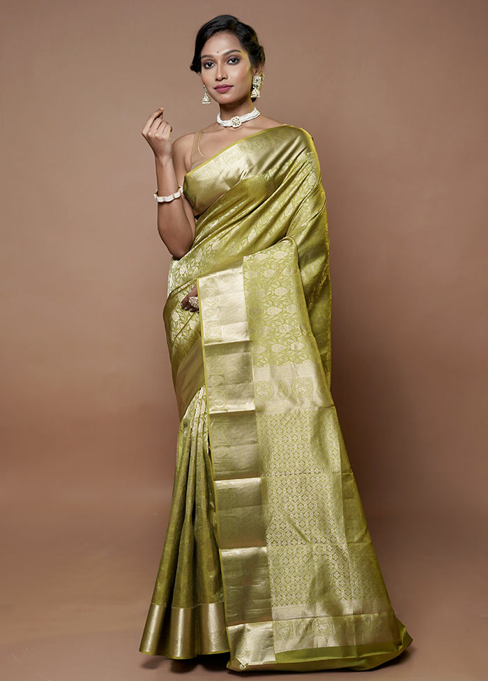 Green Handloom Kanjivaram Pure Silk Saree With Blouse Piece