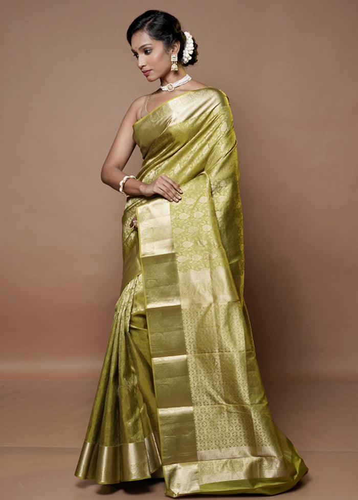 Green Handloom Kanjivaram Pure Silk Saree With Blouse Piece