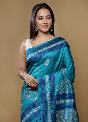 Green Printed Pure Silk Saree Without Blouse Piece