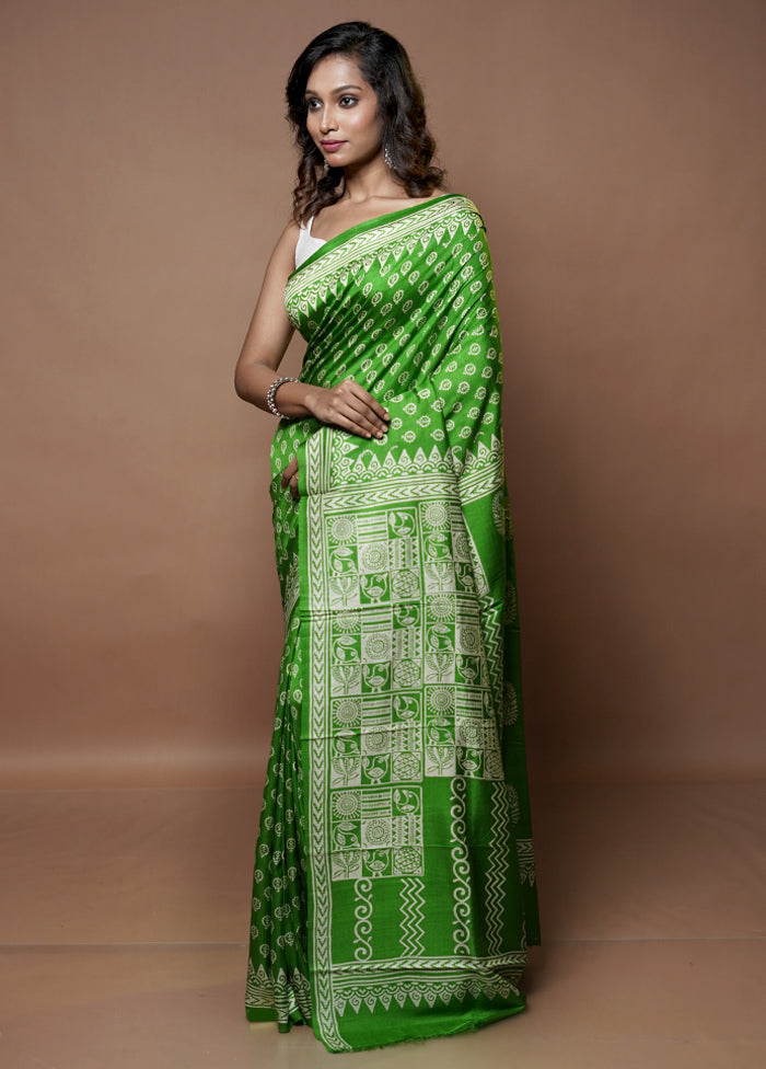 Green Printed Pure Silk Saree Without Blouse Piece