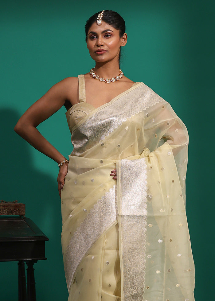 Cream Organza Saree With Blouse Piece