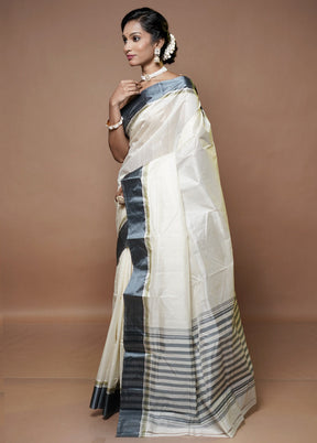 Cream Garad Silk Saree Without Blouse Piece