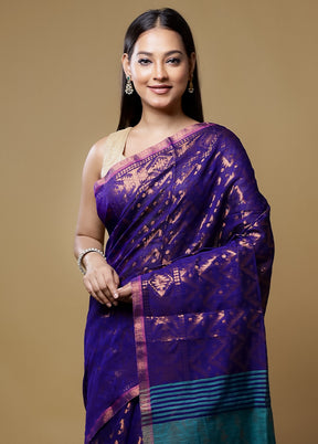 Blue Matka Silk Saree With Blouse Piece