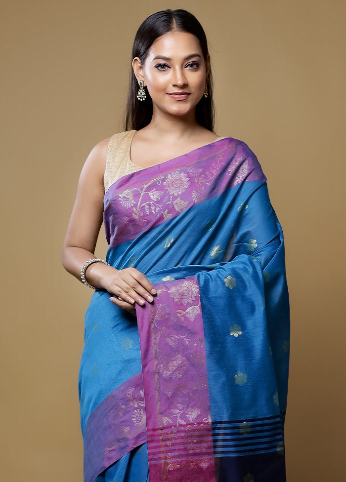 Blue Matka Silk Saree With Blouse Piece