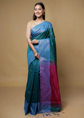 Green Matka Silk Saree With Blouse Piece