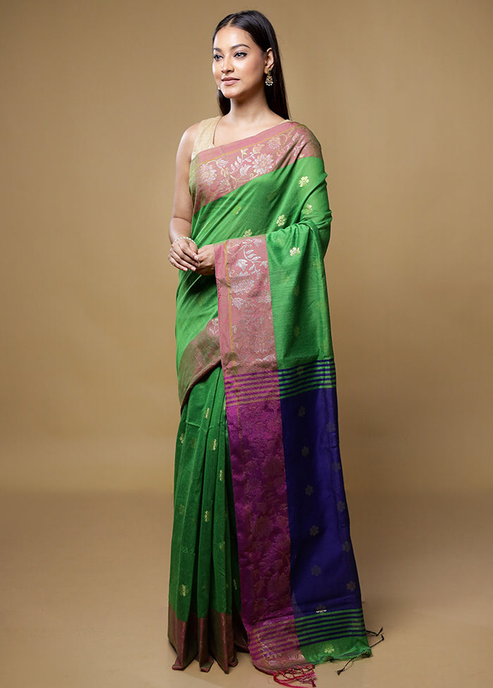 Green Matka Silk Saree With Blouse Piece