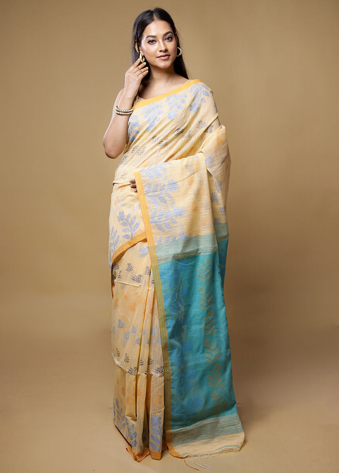 Yellow Matka Silk Saree With Blouse Piece