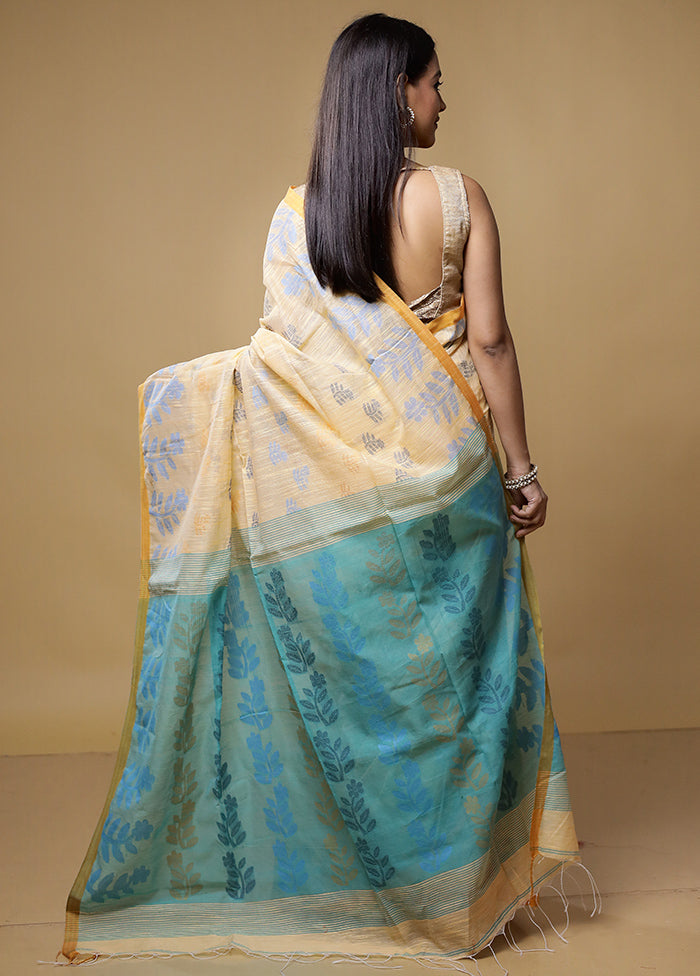 Yellow Matka Silk Saree With Blouse Piece