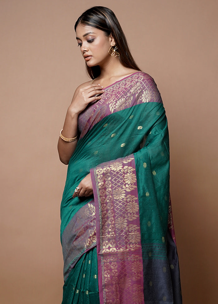 Green Matka Silk Saree With Blouse Piece