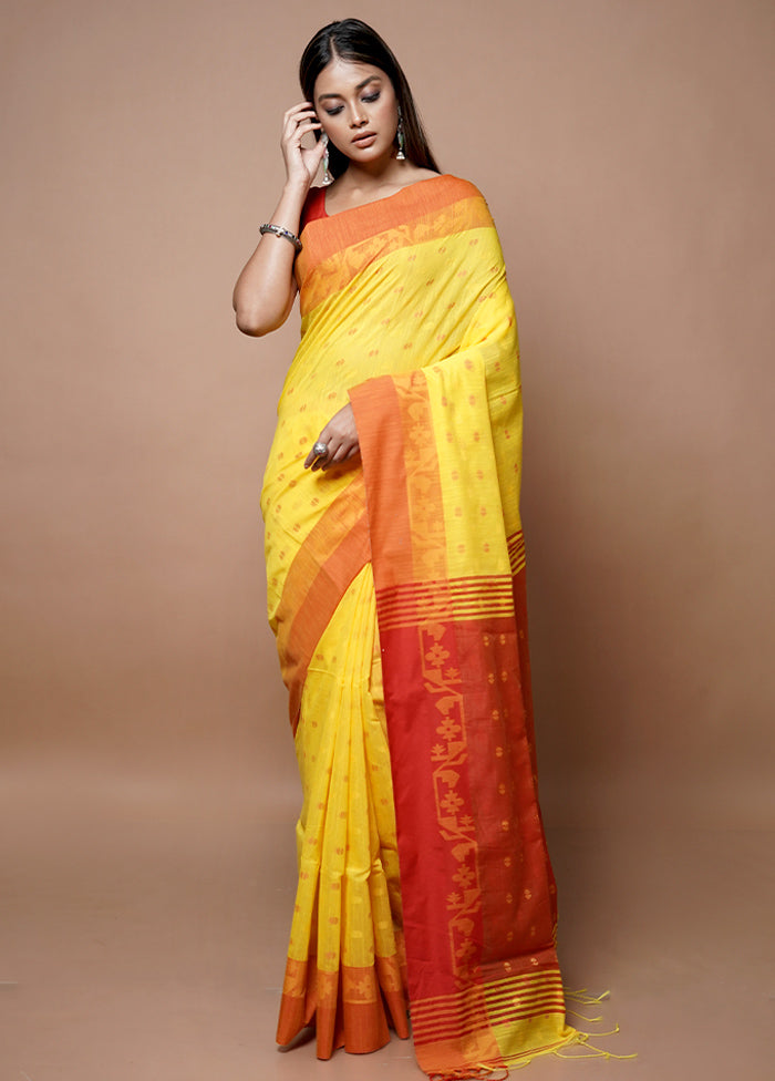 Yellow Matka Silk Saree With Blouse Piece