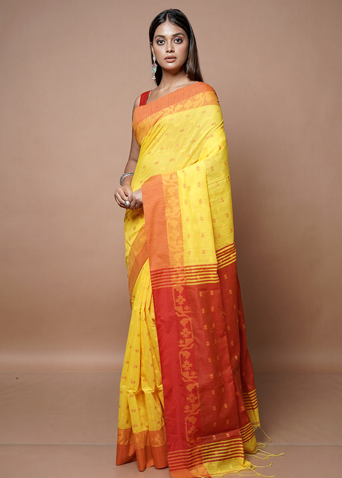 Yellow Matka Silk Saree With Blouse Piece