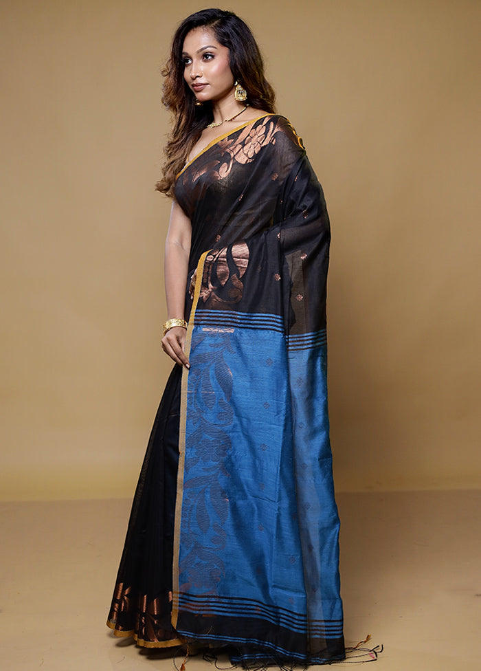 Black Matka Silk Saree With Blouse Piece