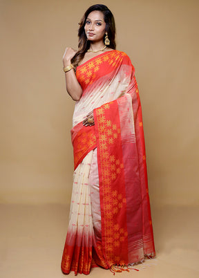 Cream Matka Silk Saree With Blouse Piece