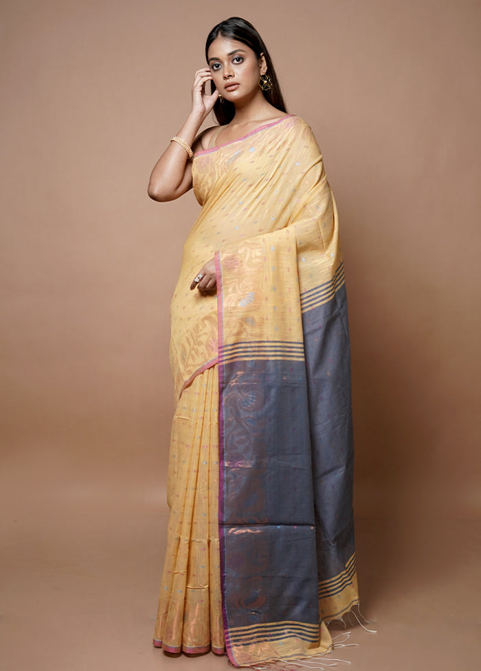 Yellow Matka Silk Saree With Blouse Piece