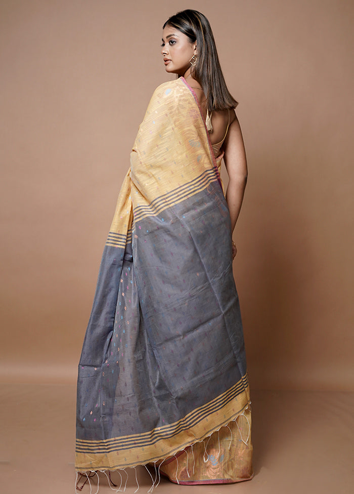 Yellow Matka Silk Saree With Blouse Piece