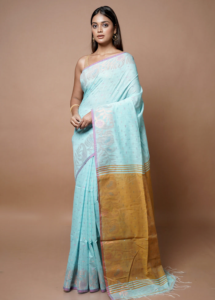 Blue Matka Silk Saree With Blouse Piece