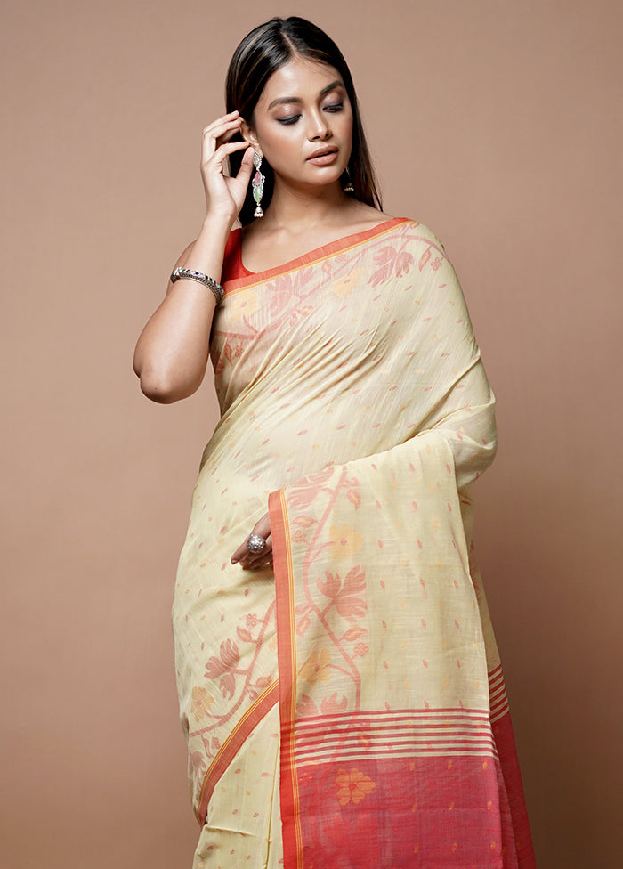 Yellow Matka Silk Saree With Blouse Piece