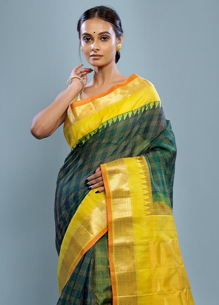 Green Silk Cotton Gadwal Saree Without Blouse Piece - Indian Silk House Agencies