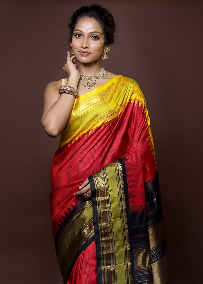 Red Gadwal Pure Silk Saree Without Blouse Piece