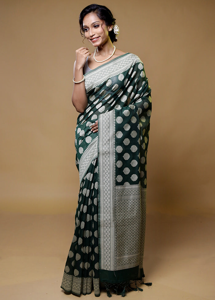 Green Cotton Saree With Blouse Piece