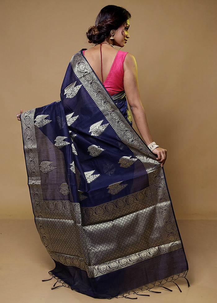 Blue Cotton Saree With Blouse Piece