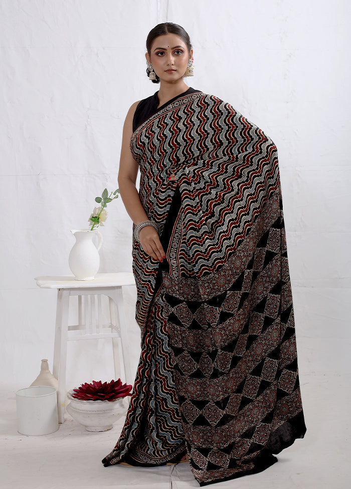 Black Printed Pure Silk Saree With Blouse Piece - Indian Silk House Agencies