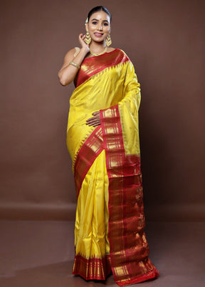 Yellow Gadwal Pure Silk Saree Without Blouse Piece