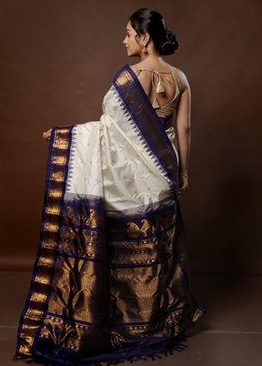 Cream Gadwal Pure Silk Saree Without Blouse Piece