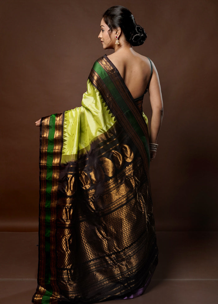 Green Gadwal Pure Silk Saree Without Blouse Piece